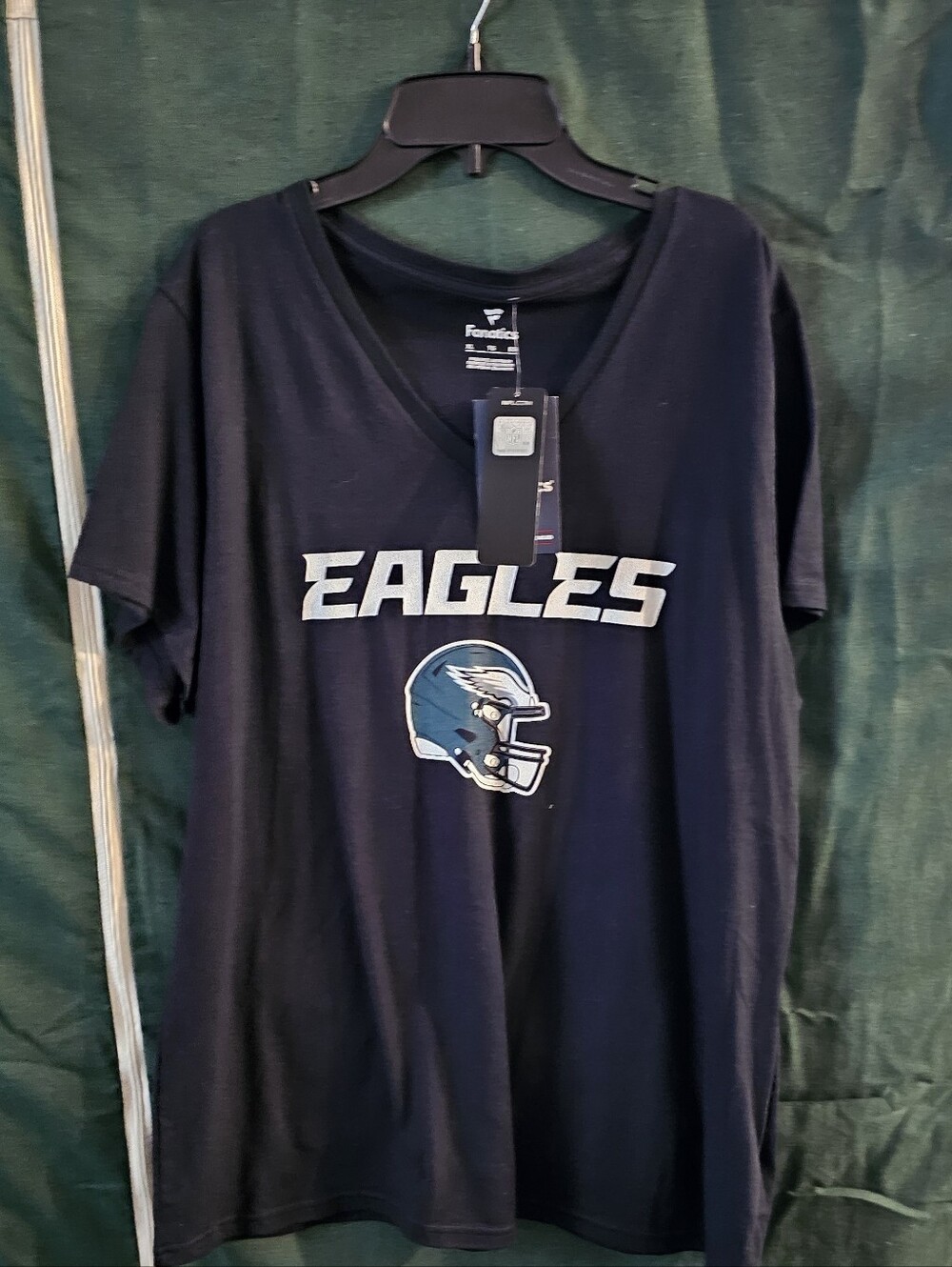 NWT FANATICS OFFICIAL NFL PHILADELPHIA  EAGLES KELCE WOMEN'S T-SHIRT SIZE XL